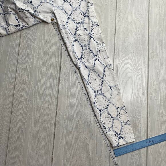 Varley Women's White Snake Print Let’s Go High Rise 7/8 Leggings Size Small - Picture 7 of 10